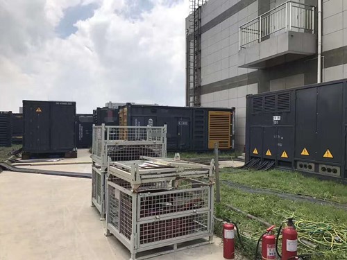 红岗除了定期检查，还有哪些方法可以及时发现接触式转速表探头的磨损？